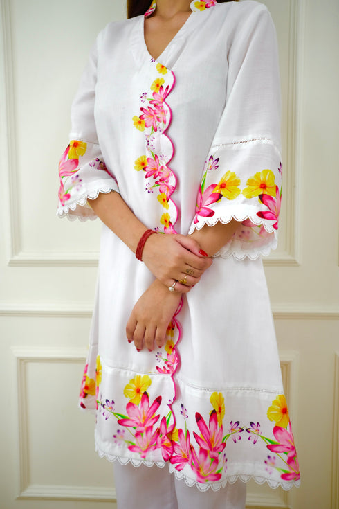 Mahira White Floral Pakistani Kurta Set
